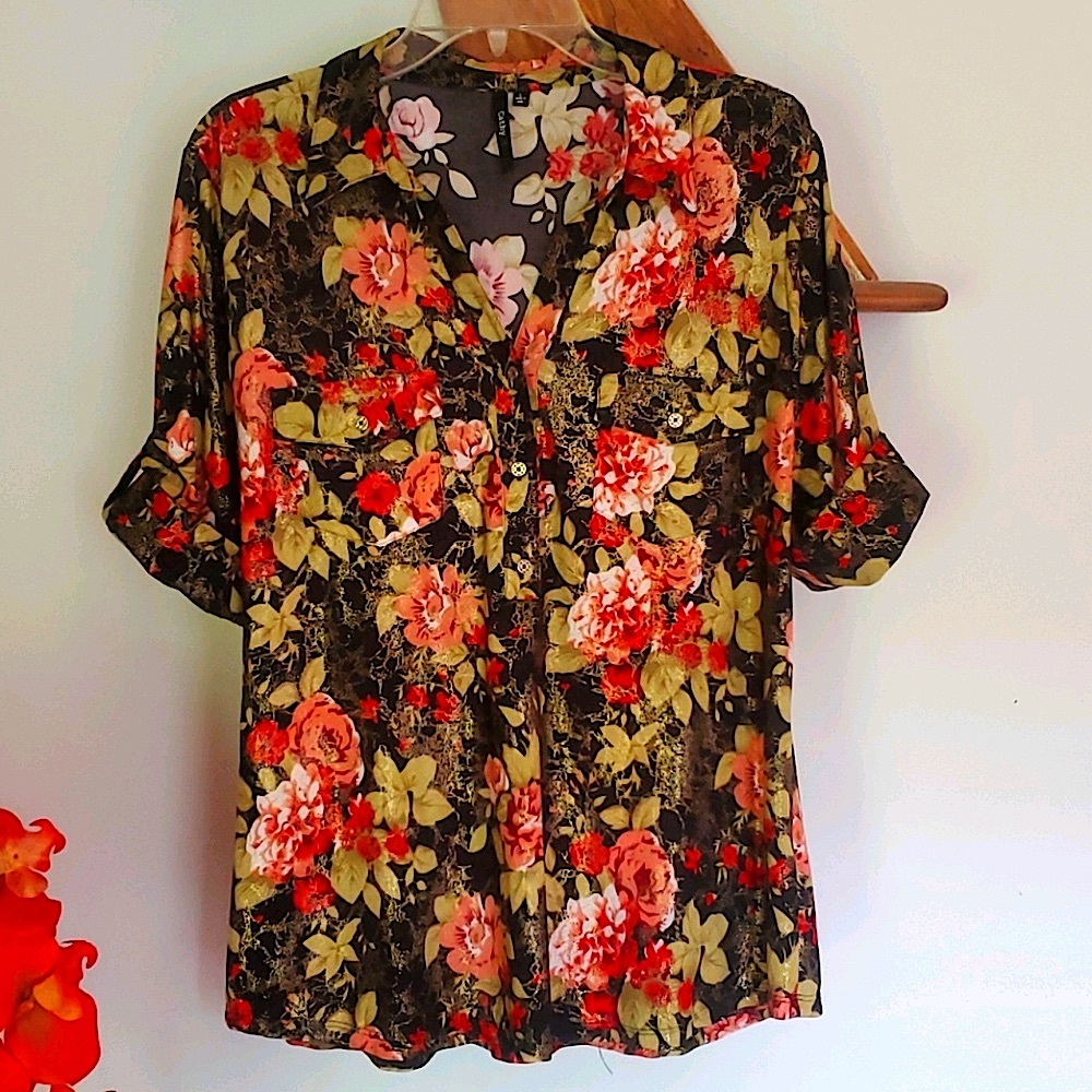✨💥SHIMMER FLORAL BLOUSE TOP 3/4 SLEEVES V NECK GREAT CONDITION